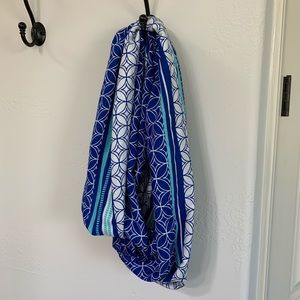 Infinity scarf